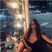 Insegnante madrelingua, offro lezioni privata in francese.
Diploma in lingue